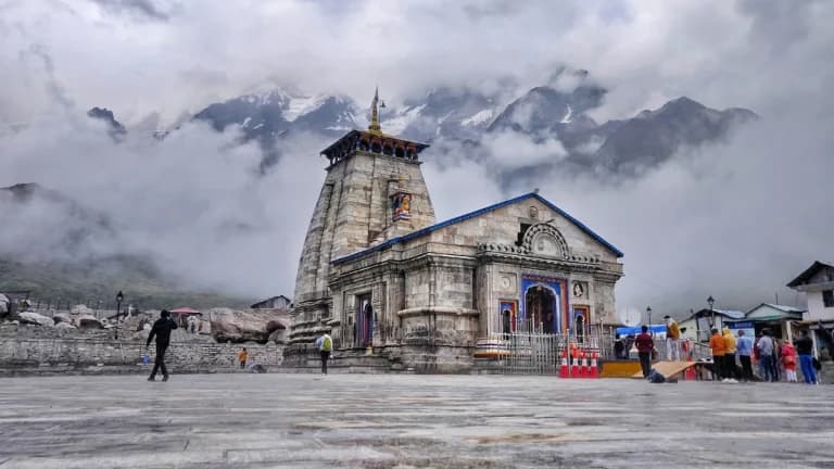 Shri Kedarnath Jyotirlinga Temple